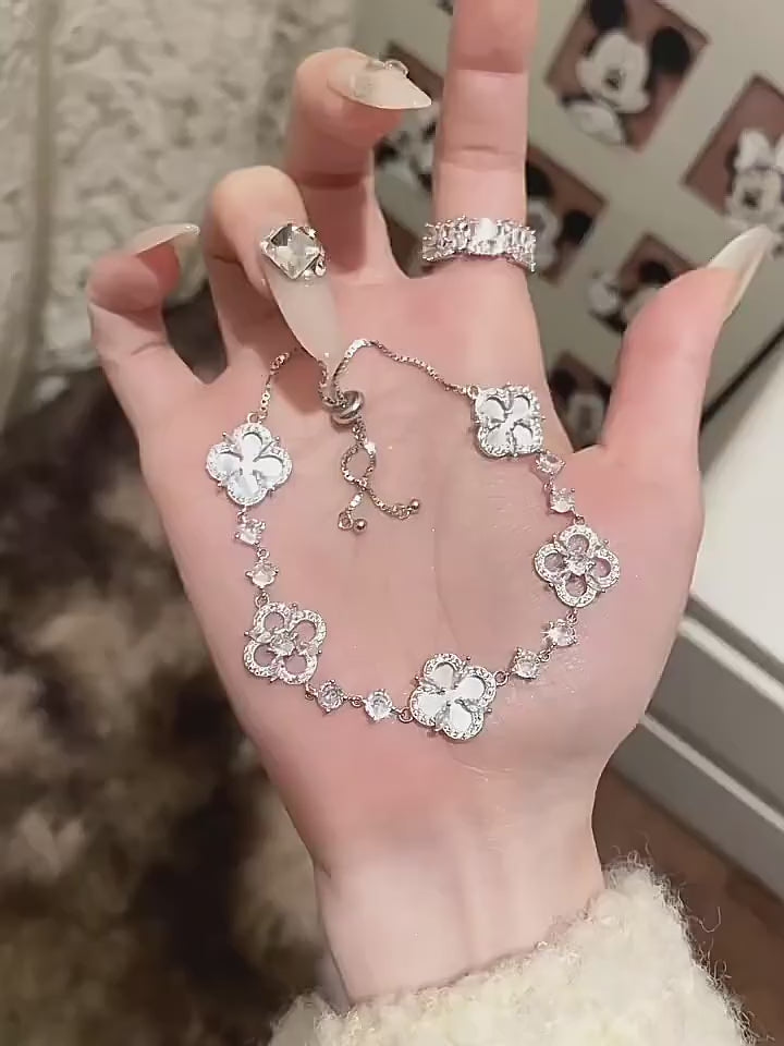 Shining Four-Leaf Clover S999 Sterling Silver Bracelet